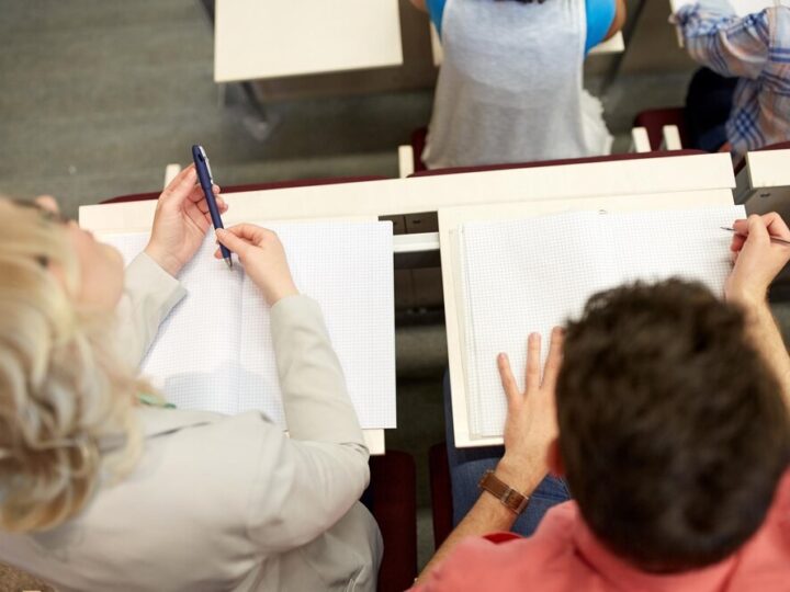 Burmistrzowie z wizytą w orzeskich przedszkolach